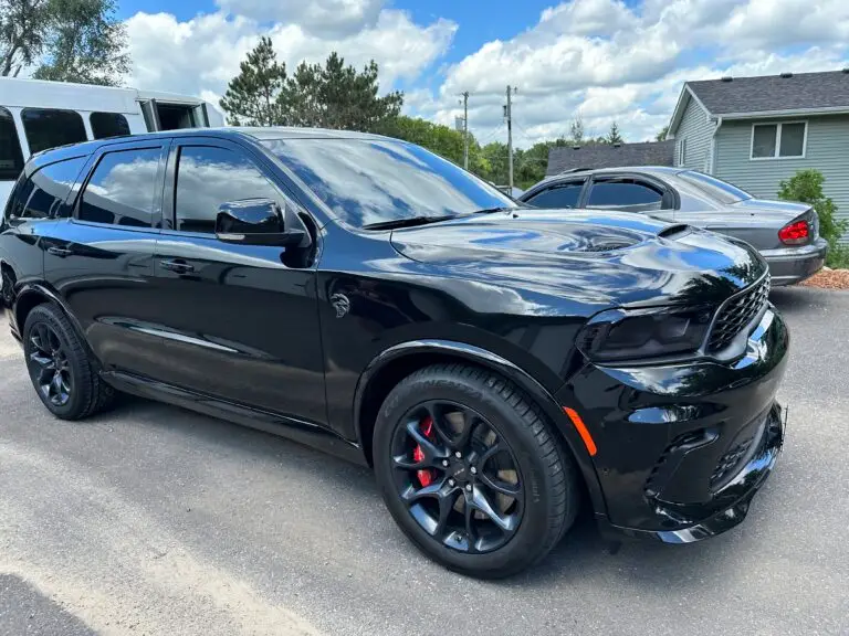 Dodge detailer near Woodbury